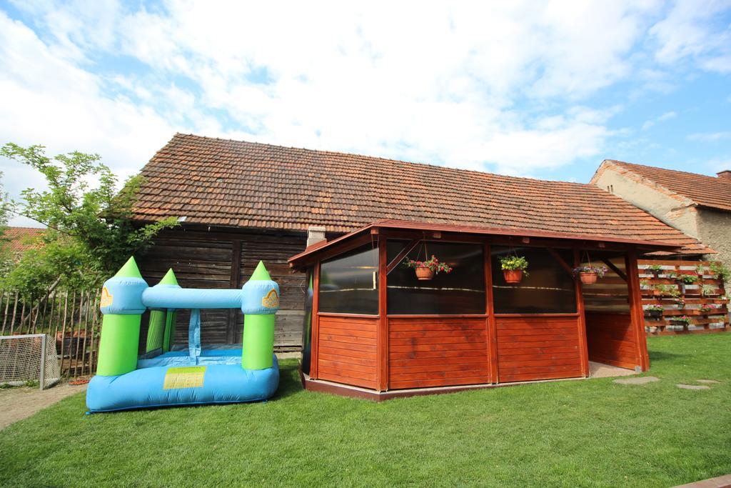 Villa Lienka Bešeňová Exterior foto