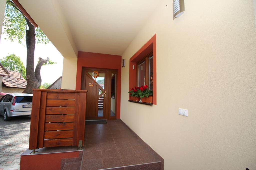 Villa Lienka Bešeňová Exterior foto